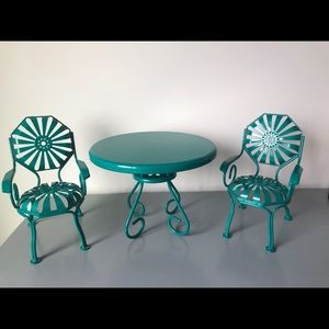 American Girl Kit Kittredge‘s Table & Chairs